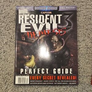 Capcom Resident Evil 3 Nemesis Perfect Guide - Black & Red Cover